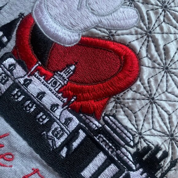 Disney EPCOT 2000 Embroidered Tee Size L Vintage - Picture 5 of 11